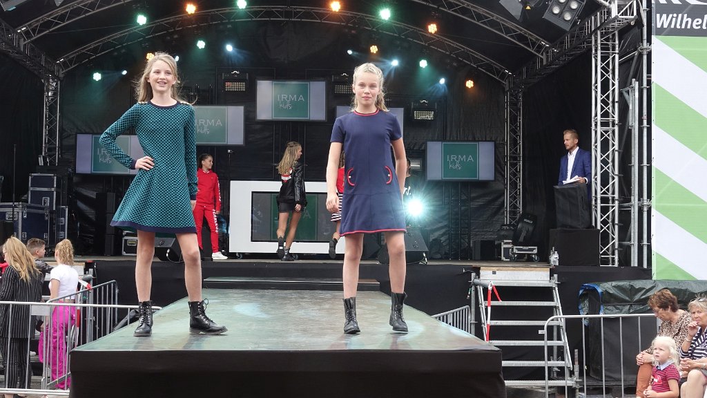 Modeshow 2018 A 100.jpg